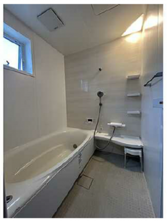広島市南区堀越、中古一戸建ての風呂画像です