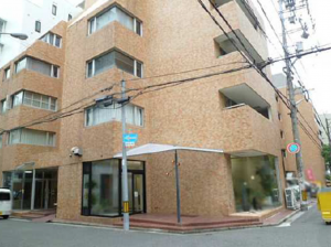 広島市中区中町、マンションの外観画像です