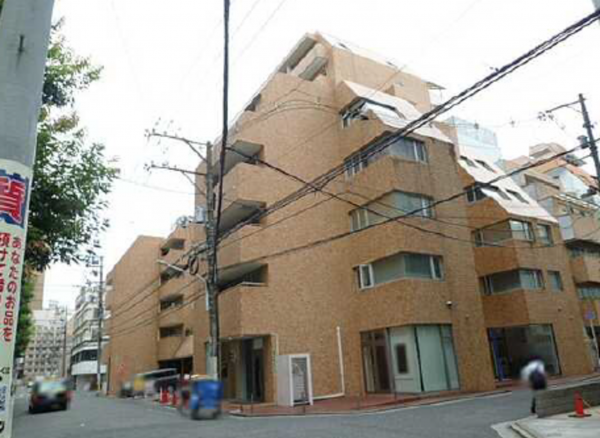 広島市中区中町、マンションの外観画像です