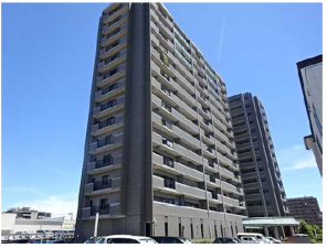 広島市西区草津南、マンションの外観画像です