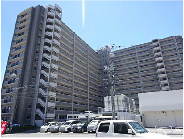 広島市西区草津南、マンションの外観画像です