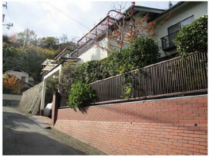 広島市西区己斐上、中古一戸建ての外観画像です