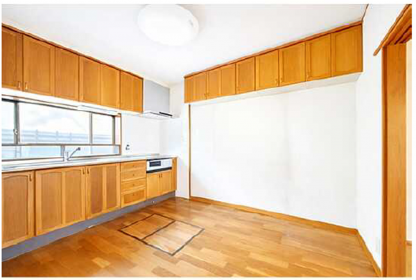 広島市東区戸坂千足、中古一戸建てのキッチン画像です