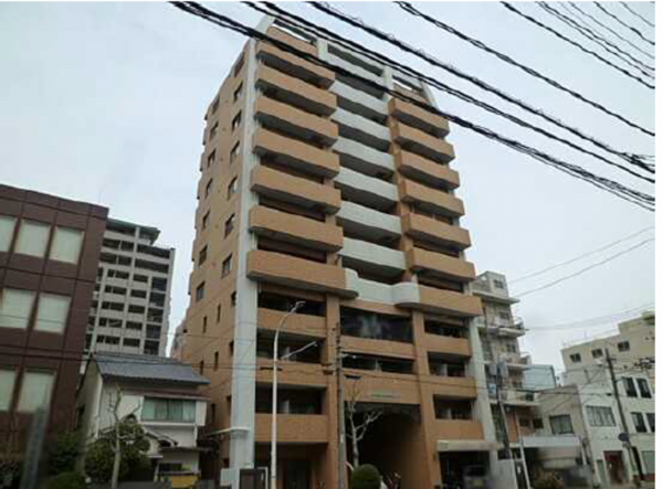 広島市中区宝町、マンションの外観画像です