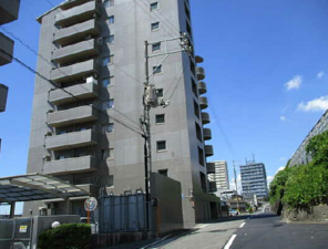 広島市西区井口、マンションの外観画像です