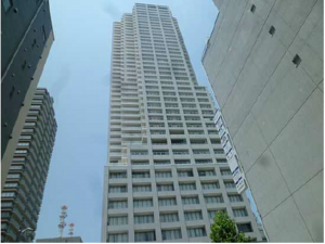 広島市中区上八丁堀、マンションの外観画像です