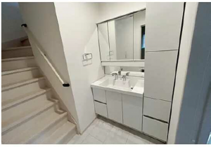 広島市東区上温品、新築一戸建ての洗面画像です