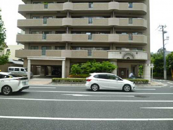 広島市中区加古町、マンションの画像です