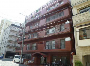 広島市中区竹屋町、マンションの外観画像です