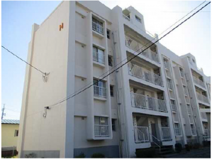 広島市西区井口鈴が台、マンションの外観画像です