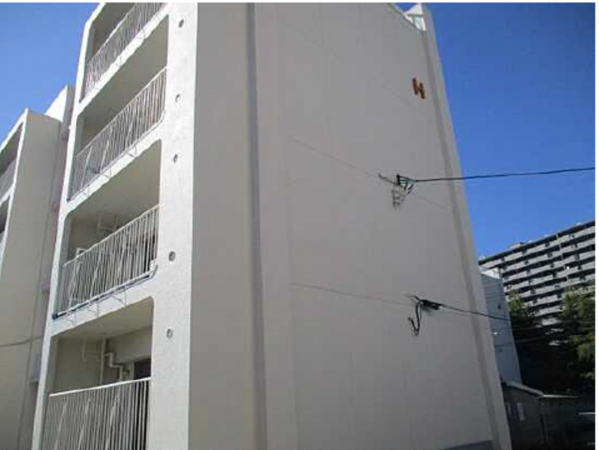 広島市西区井口鈴が台、マンションの外観画像です