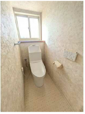 広島市南区向洋新町、中古一戸建てのトイレ画像です