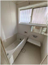 広島市南区向洋新町、中古一戸建ての風呂画像です