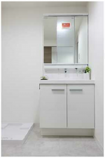 広島市西区三滝本町、マンションの洗面画像です