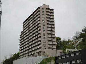 広島市西区三滝本町、マンションの外観画像です