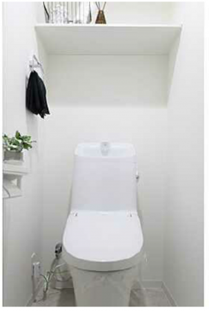 広島市西区三滝本町、マンションのトイレ画像です