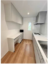 広島市西区井口鈴が台、新築一戸建てのキッチン画像です