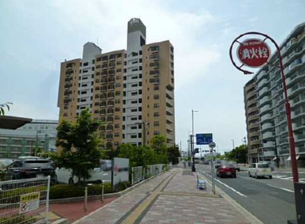 広島市中区千田町、マンションの外観画像です