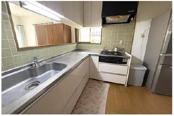 広島市東区馬木、中古一戸建てのキッチン画像です