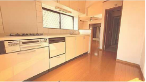 広島市西区高須、中古一戸建てのキッチン画像です