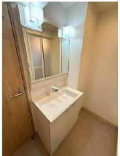 広島市南区東雲、マンションの洗面画像です