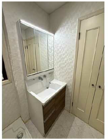 広島市南区仁保南、中古一戸建ての洗面画像です