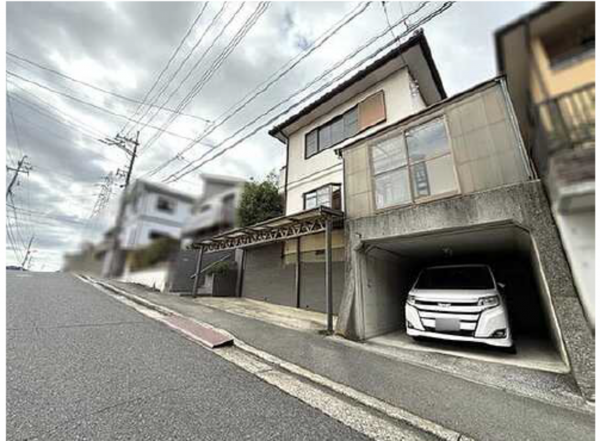 広島市南区仁保南、中古一戸建ての外観画像です