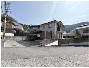 広島市東区上温品、中古一戸建ての外観画像です