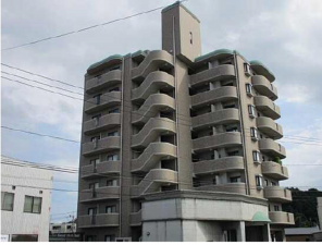 広島市東区戸坂千足、マンションの外観画像です