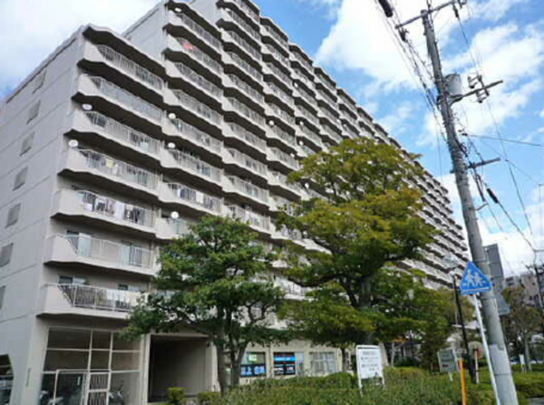 広島市南区宇品御幸、マンションの外観画像です