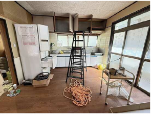 広島市東区牛田早稲田、中古一戸建ての居間画像です