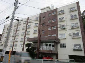 広島市東区山根町、マンションの外観画像です