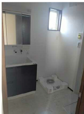 広島市西区井口、中古一戸建ての洗面画像です