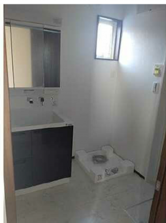 広島市西区井口、中古一戸建ての洗面画像です