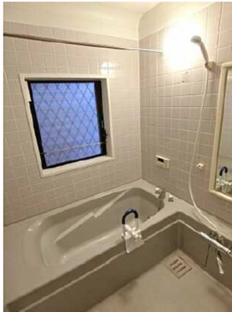 広島市西区山手町、中古一戸建ての風呂画像です