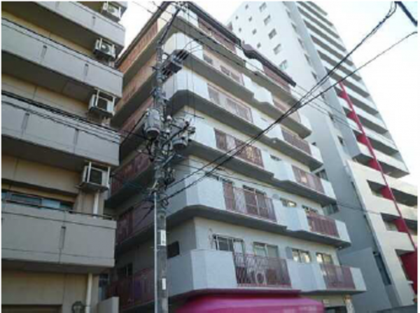 広島市中区鶴見町、マンションの外観画像です