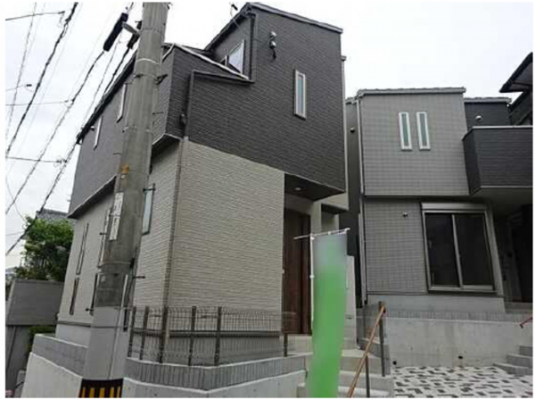 広島市南区青崎、新築一戸建ての外観画像です