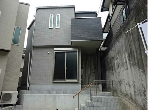 広島市南区青崎、新築一戸建ての外観画像です