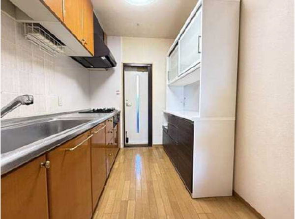 広島市西区井口台、マンションのキッチン画像です