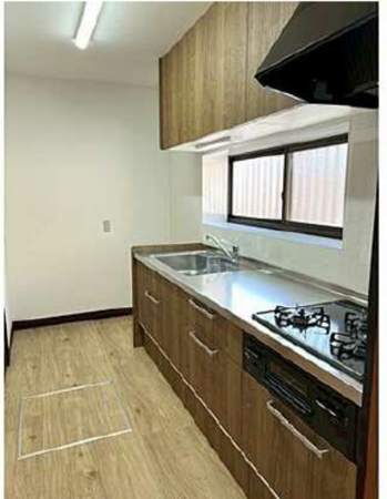 広島市東区温品、中古一戸建てのキッチン画像です