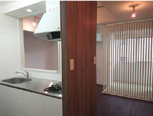 広島市中区国泰寺町、マンションのキッチン画像です