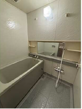 広島市中区中町、マンションの風呂画像です