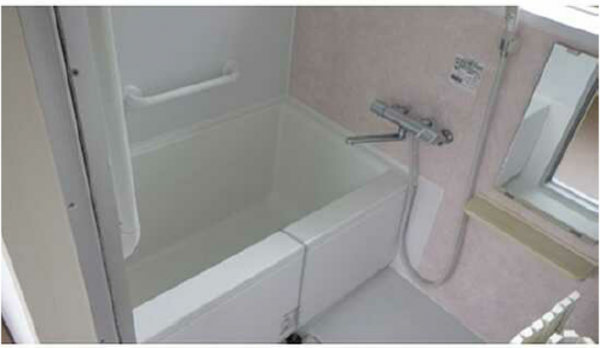 広島市東区上温品、中古一戸建ての風呂画像です