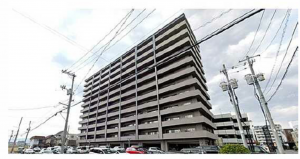 広島市南区出島、マンションの外観画像です