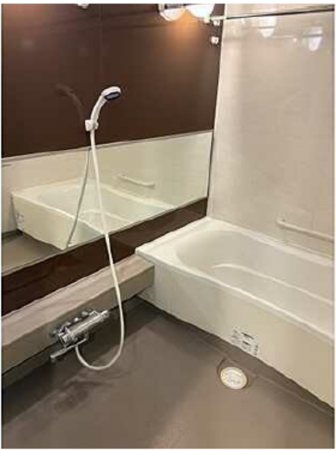 広島市南区出島、マンションの風呂画像です