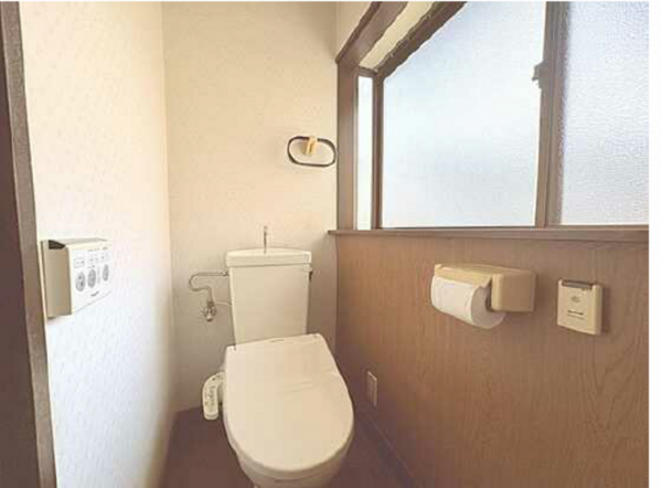 広島市東区福田、中古一戸建てのトイレ画像です