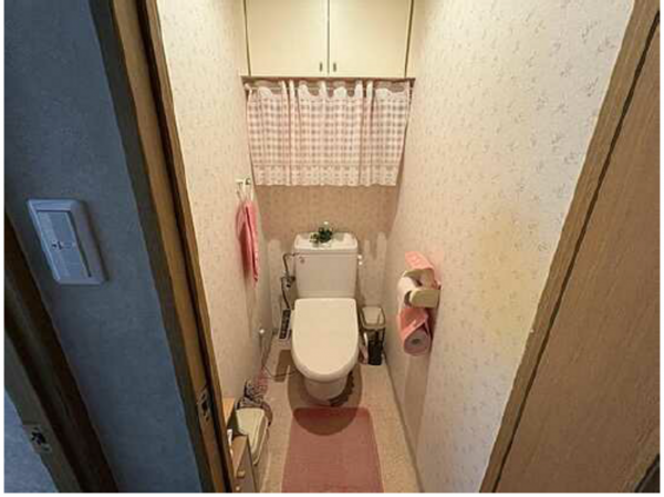 広島市西区草津東、マンションのトイレ画像です