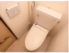 広島市中区舟入中町、マンションのトイレ画像です