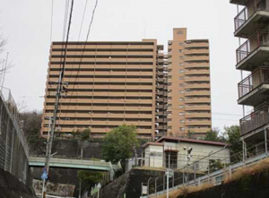 広島市東区牛田早稲田、マンションの外観画像です