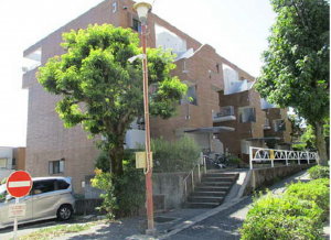 広島市西区鈴が峰町、マンションの外観画像です
